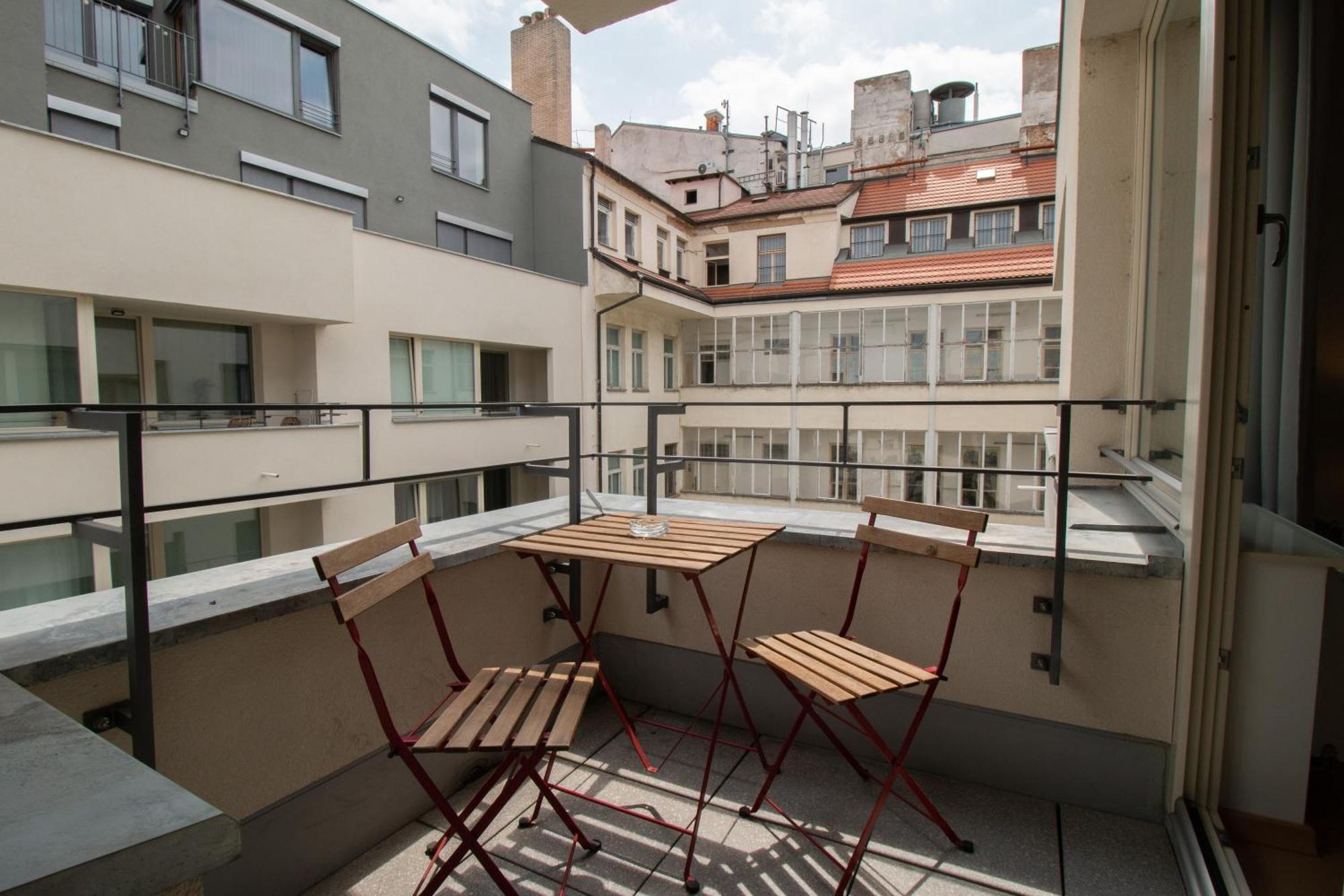 Krakovska Cr Apartments Прага Экстерьер фото