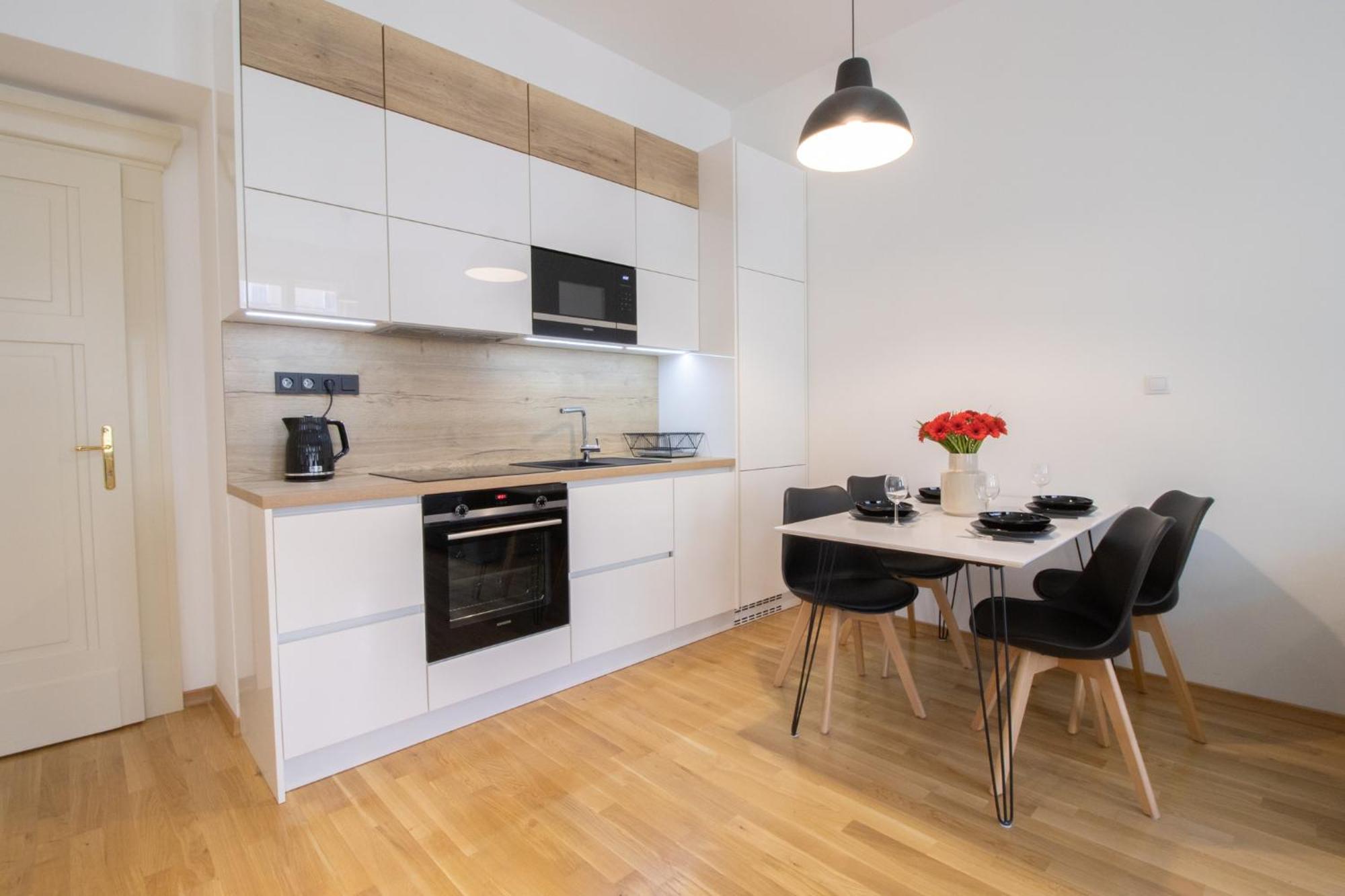 Krakovska Cr Apartments Прага Экстерьер фото