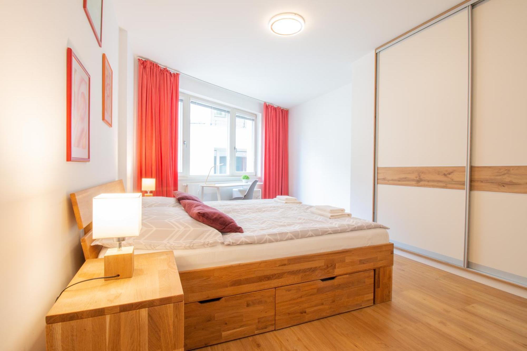Krakovska Cr Apartments Прага Номер фото